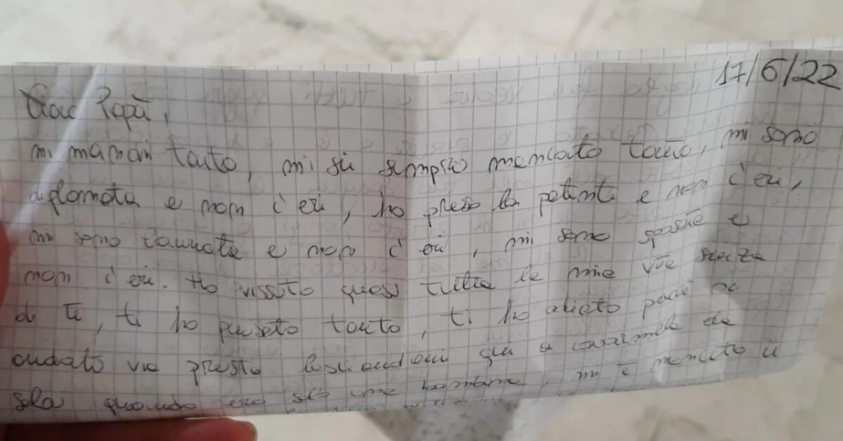 Marcianise La Commovente Lettera Trovata Al Cimitero Bigodino