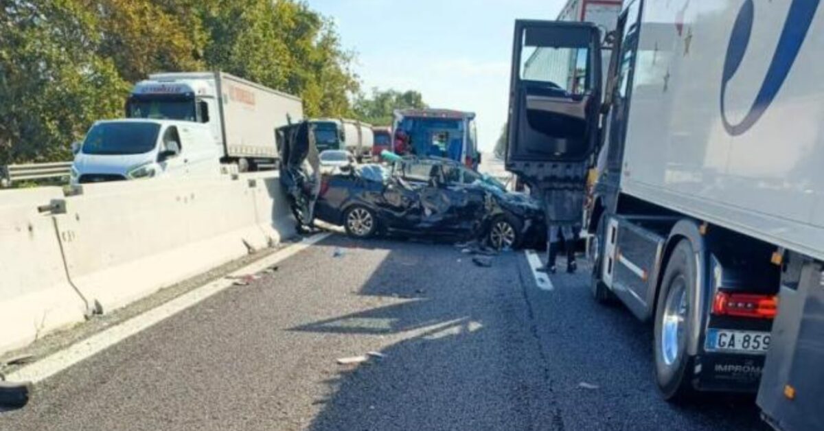 Incidente A Morta Mamma Di Anni E La Sua Bimba Di Bigodino