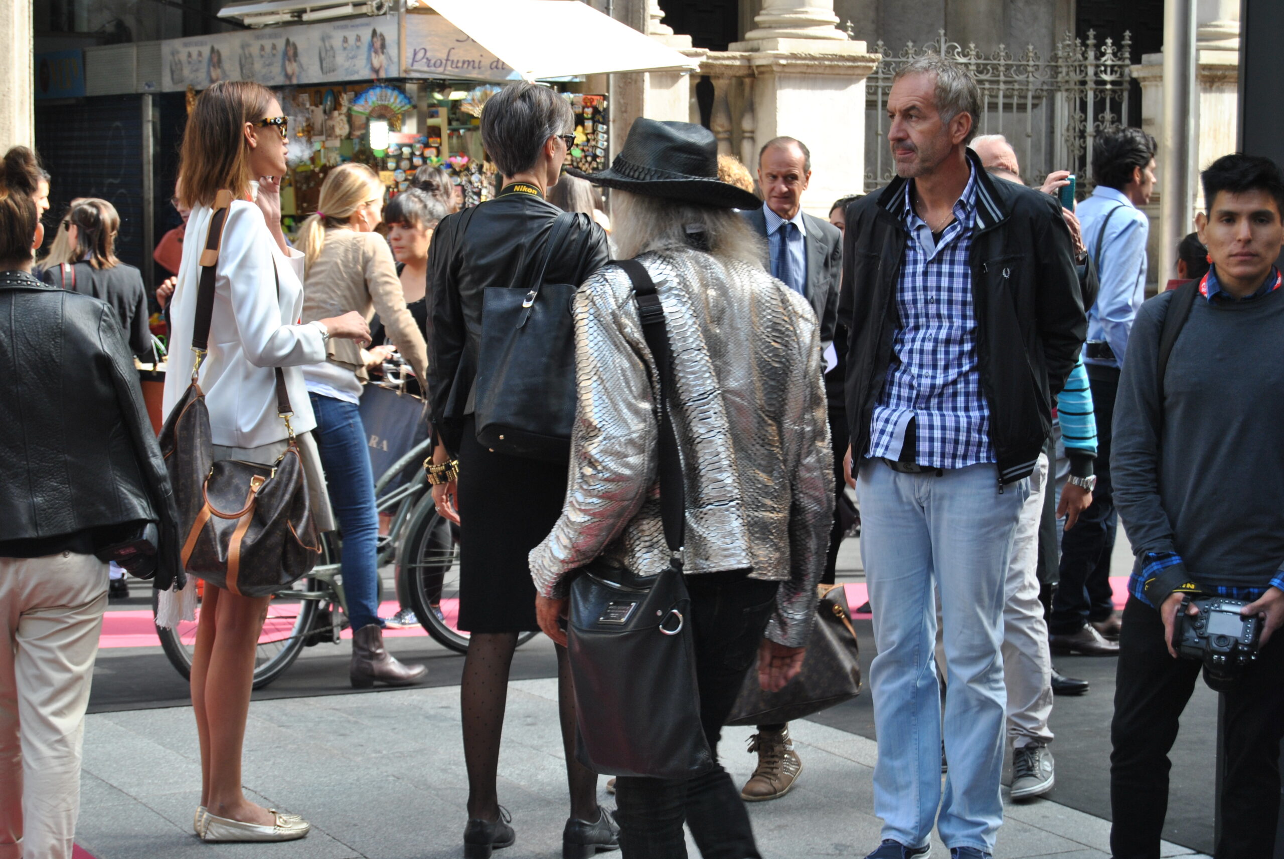 Street style durante la Fashion Week: quando si esagera con gli outfit