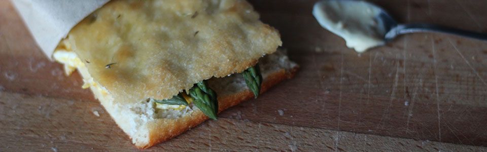 Spuntino di primavera? Arriva la focaccia farcita