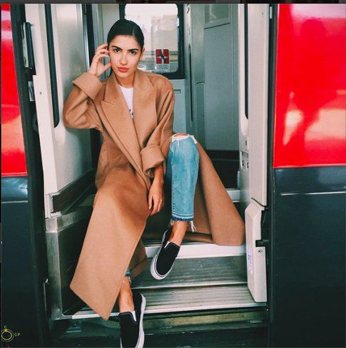 Patricia Manfield indossa un cappotto Max Mara XXL - fonte @patriciamanfield su Instagram