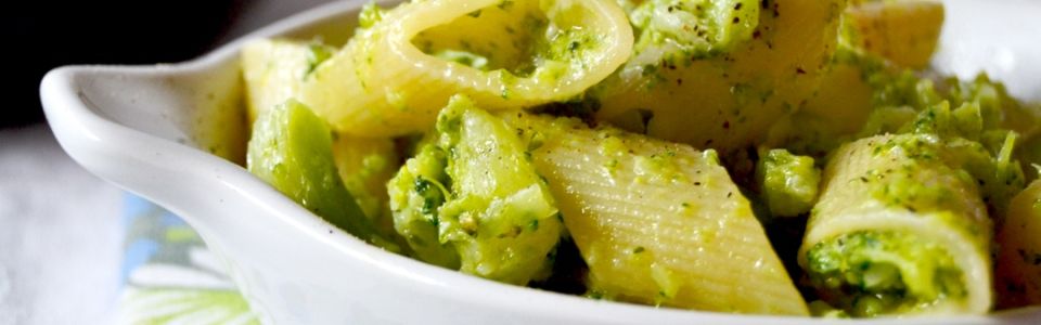 Pennoni con broccoli e pecorino romano