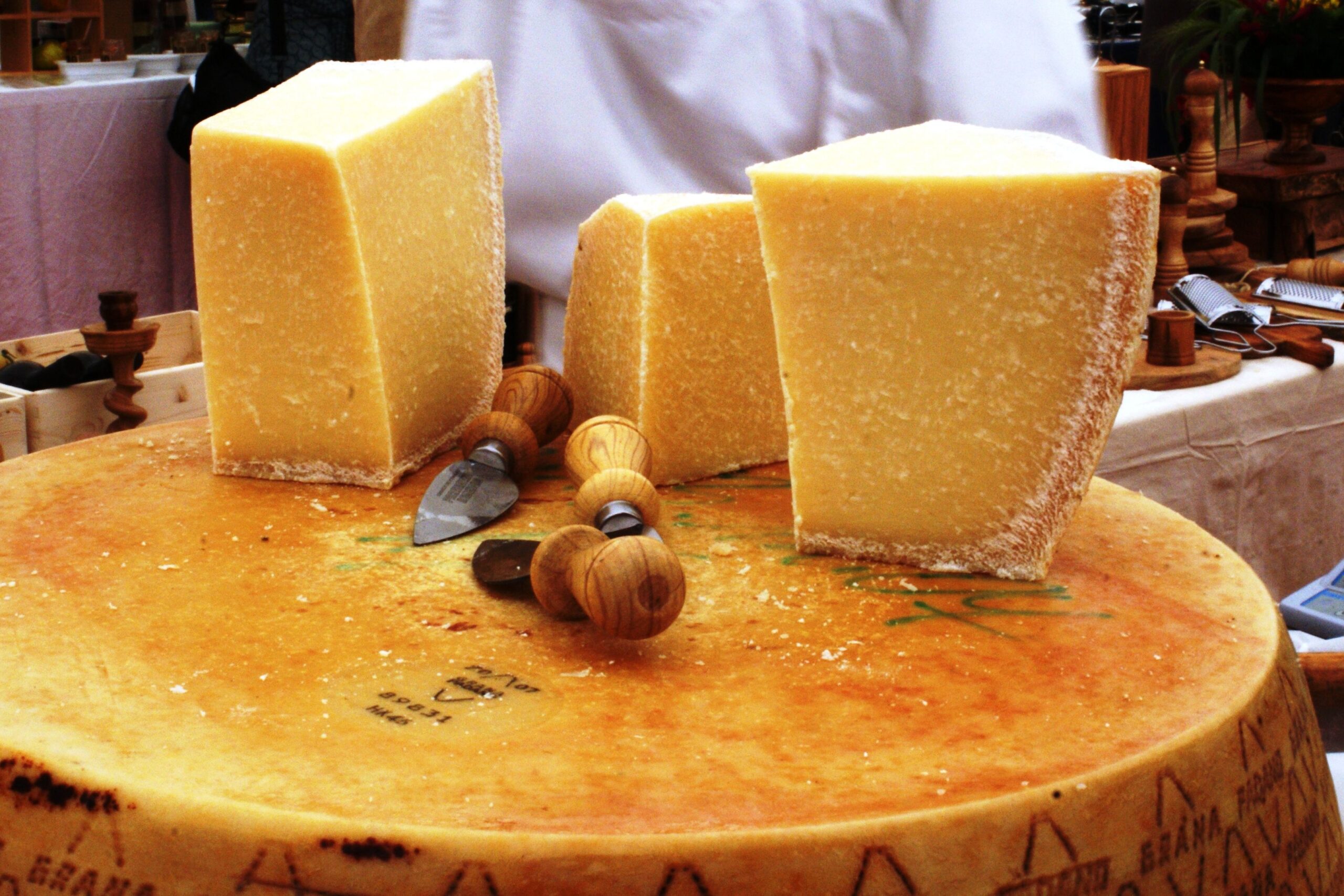 Mangiare formaggio riduce il rischio di attacchi di cuore