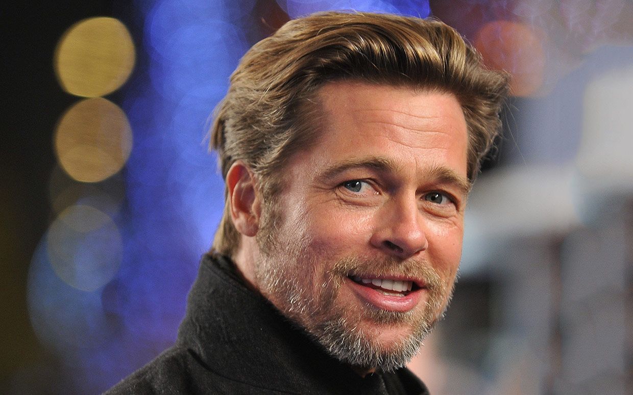 Brad Pitt: brutta caduta in casa