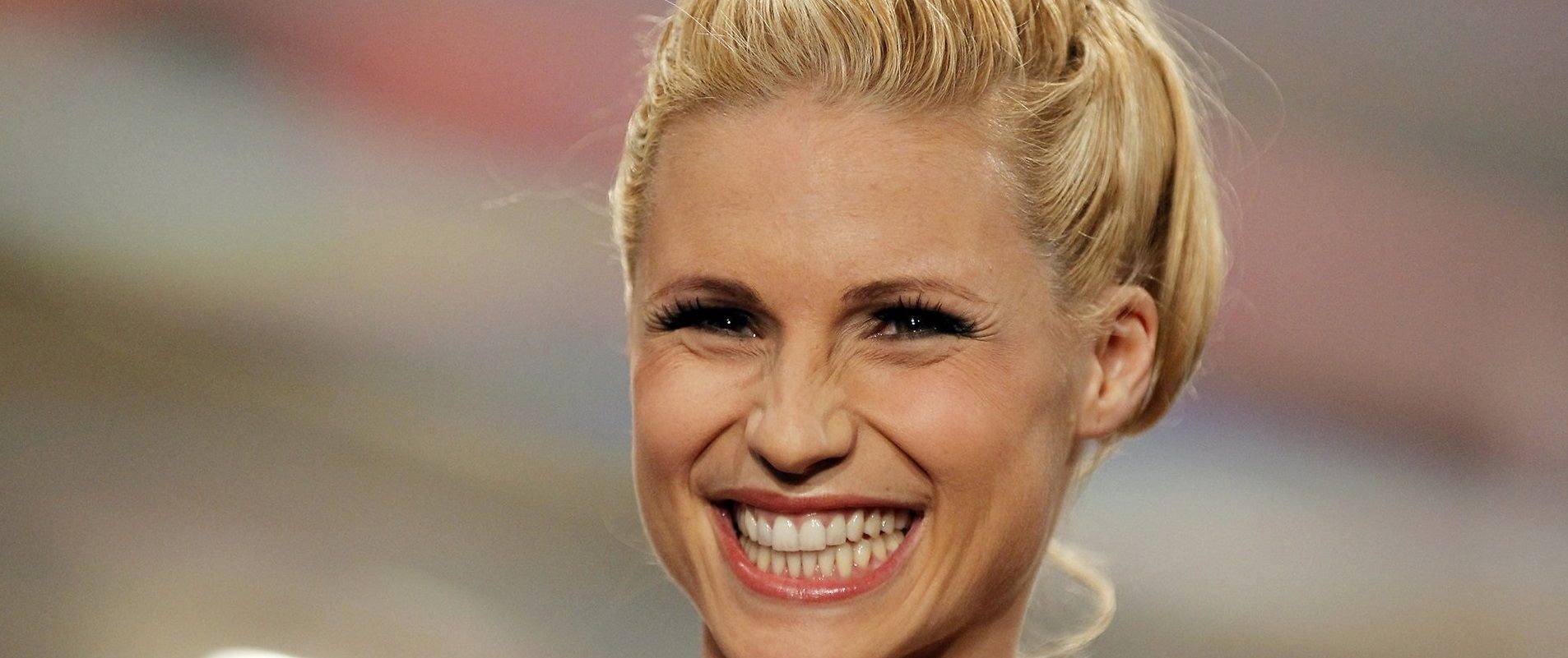 Michelle Hunziker e Aurora incinte insieme