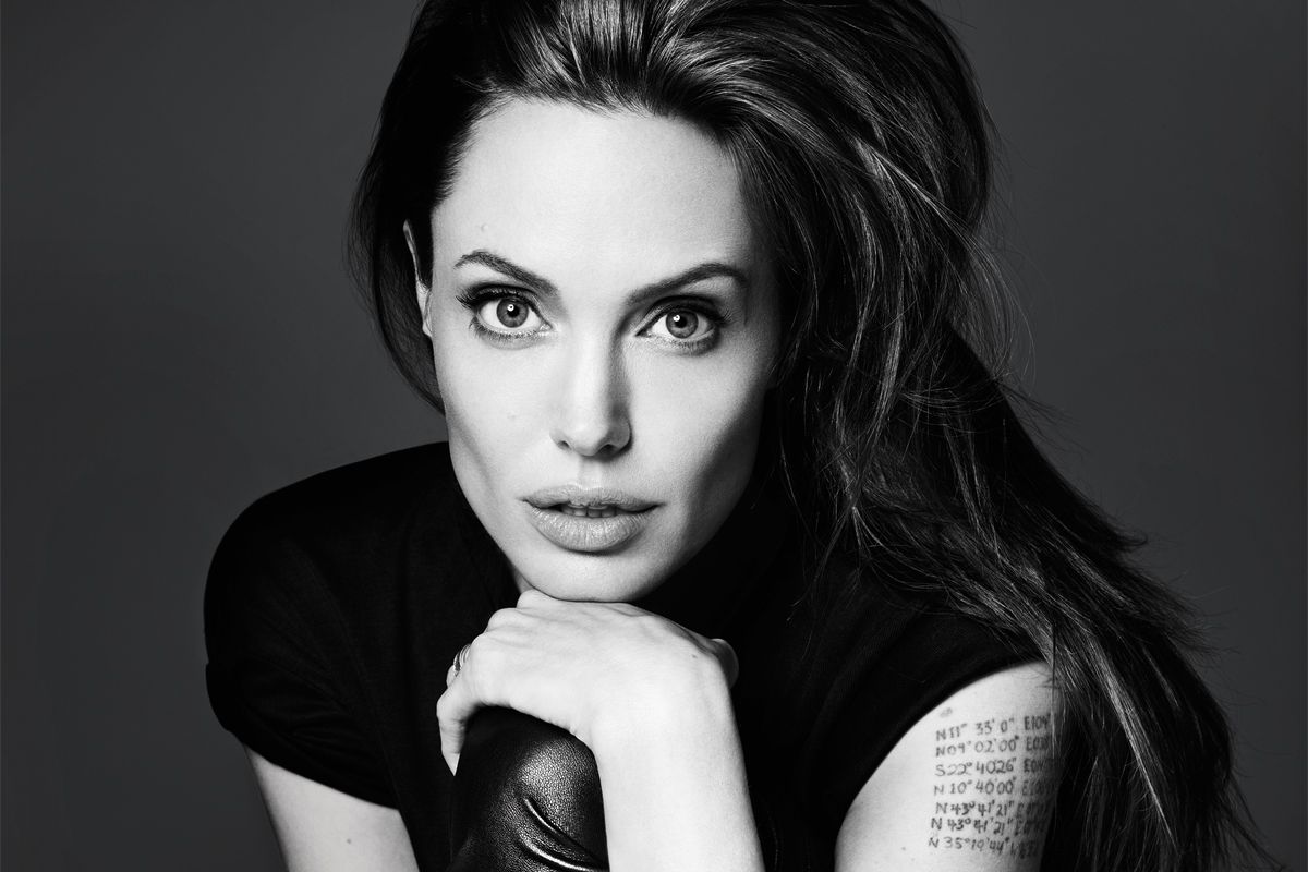 Angelina Jolie in menopausa: sono cresciuta, ma sto bene.