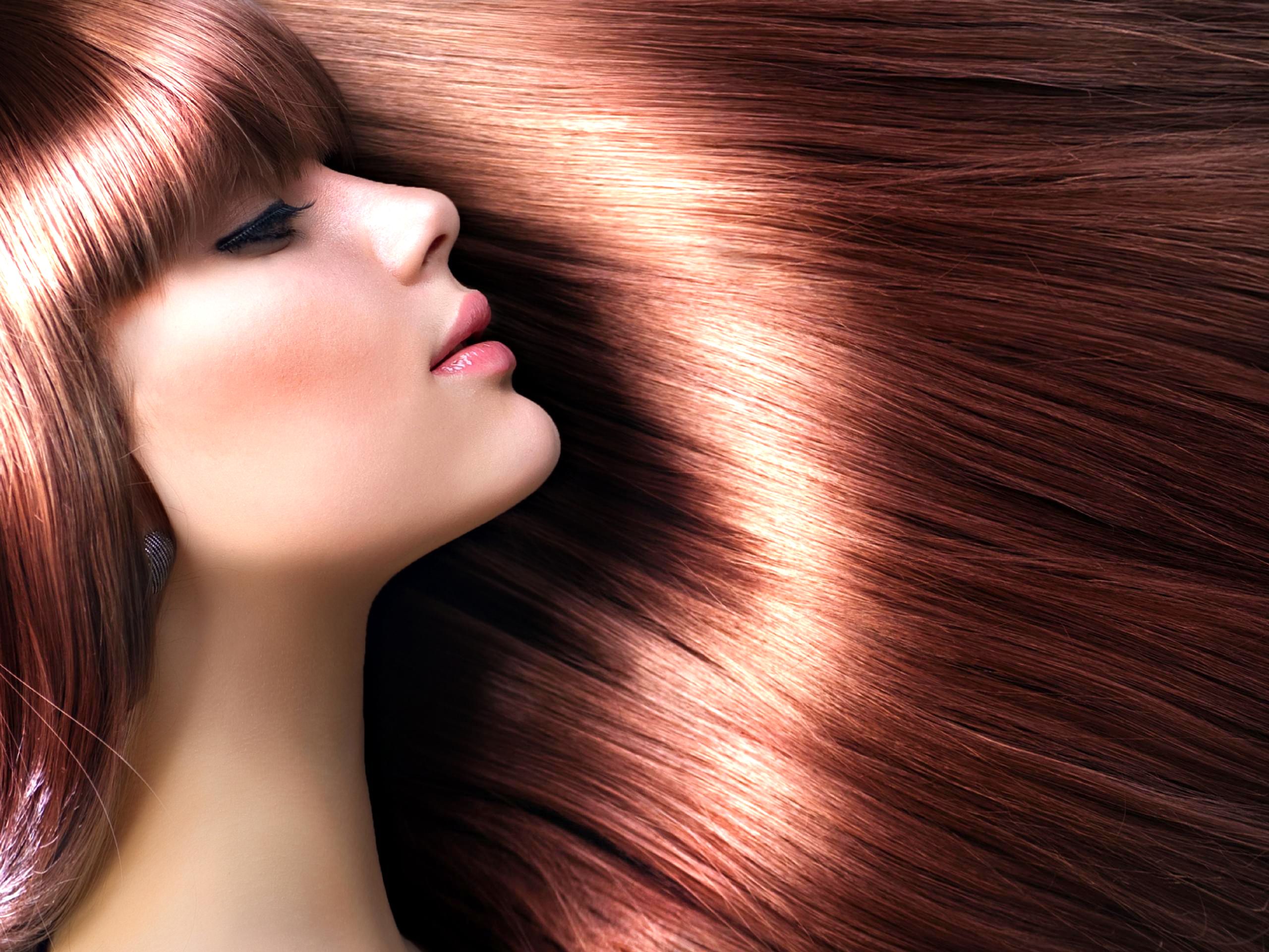 10 metodi naturali per avere i capelli lucidi - Bigodino