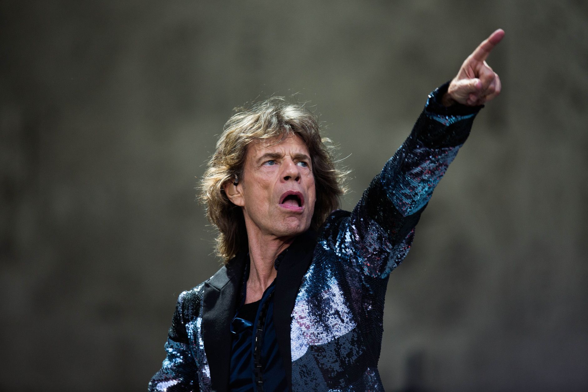 Mick Jagger parla barese: il video da morir dal ridere