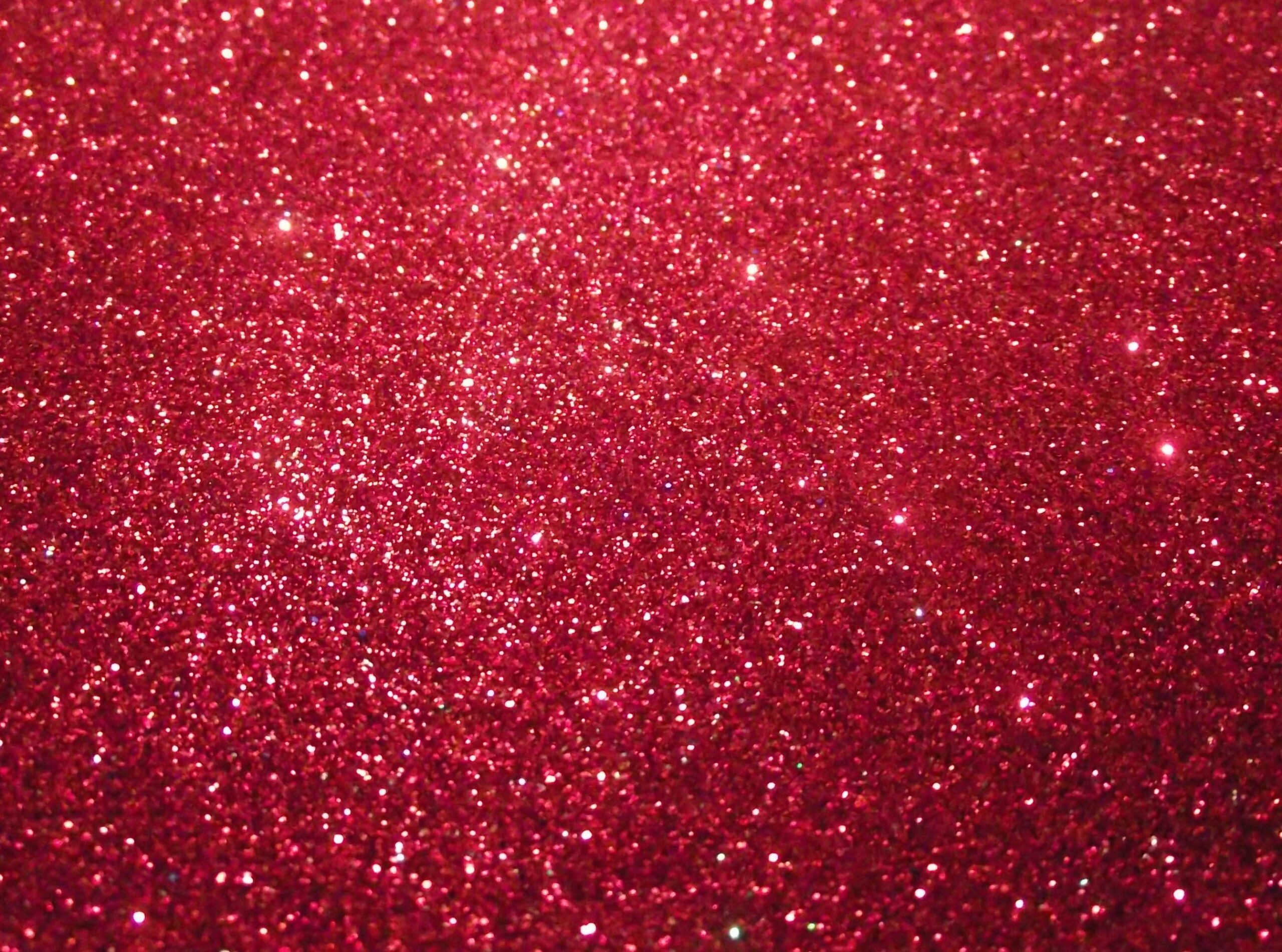 Come truccare le labbra con i glitter: il video