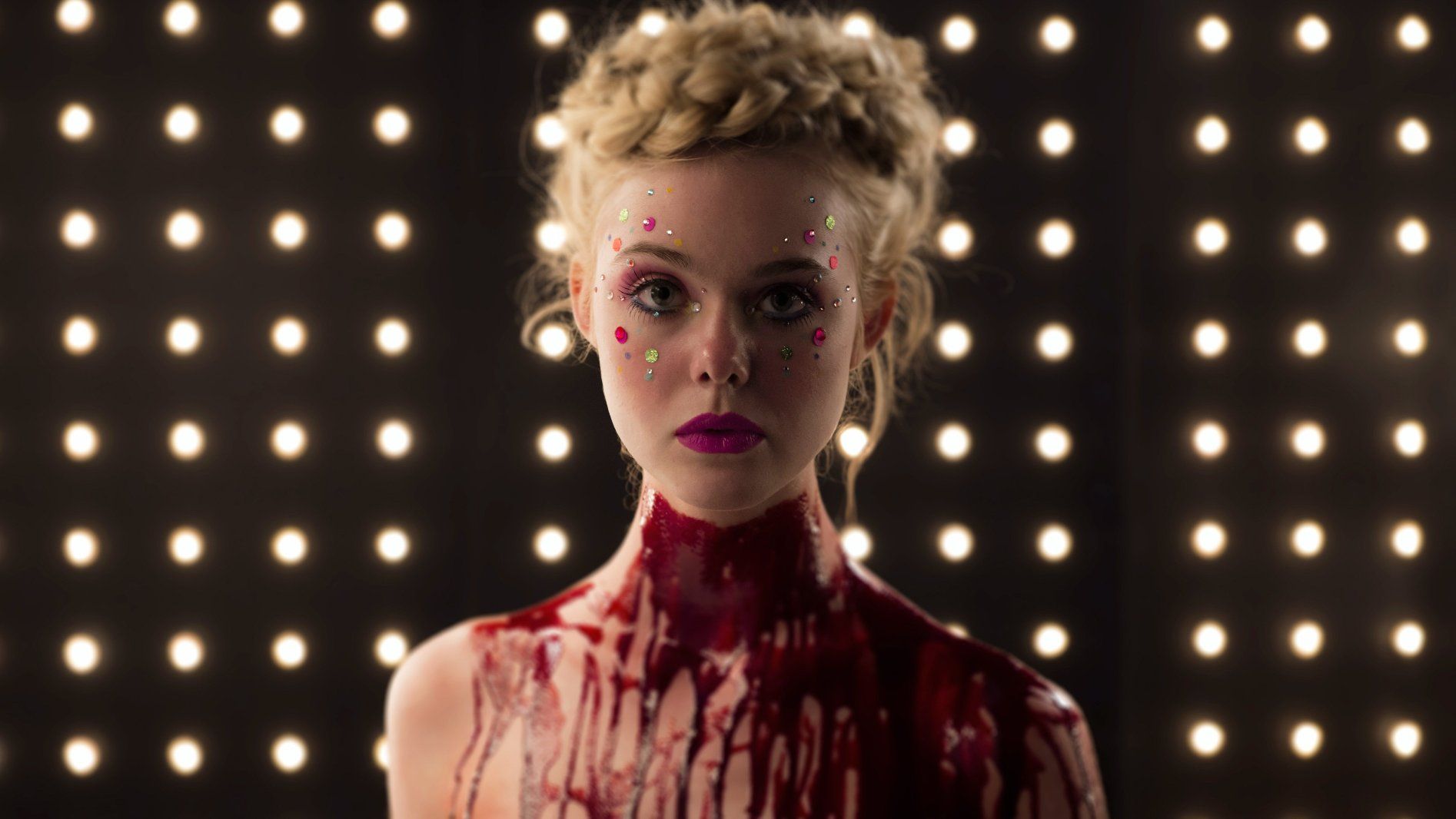 Presentato The Neon Demon: il nuovo film fashion-horror di Refn