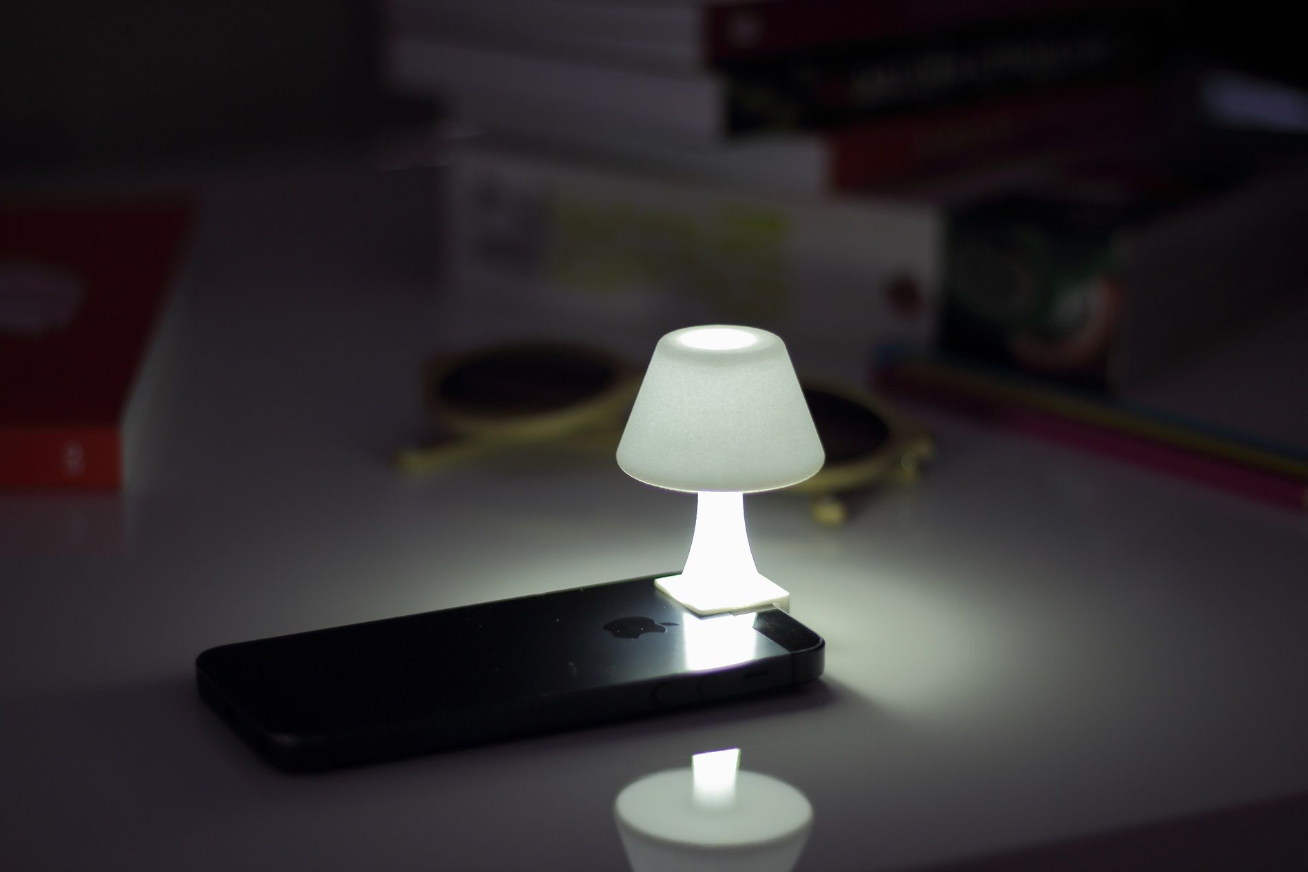 Come trasformare un iPhone in una mini lampada