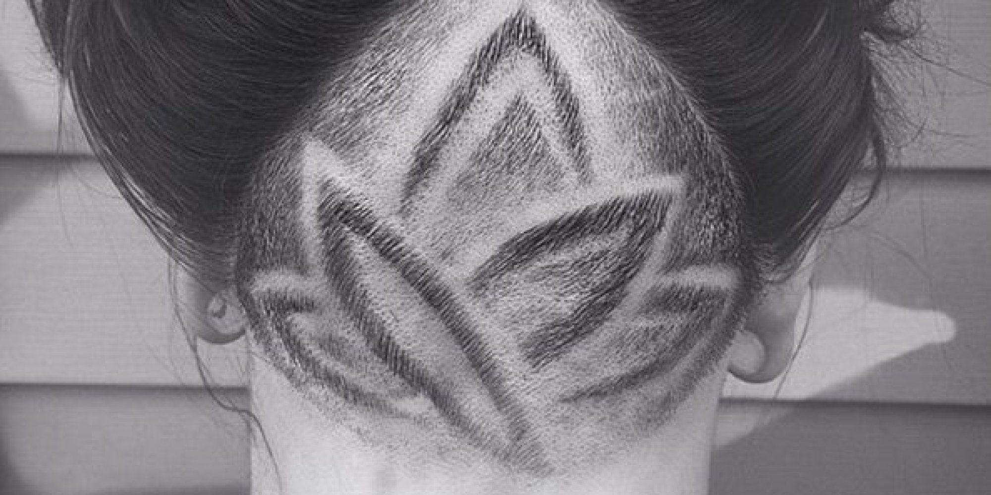 Undercut hair tattoo, la nuova tendenza capelli