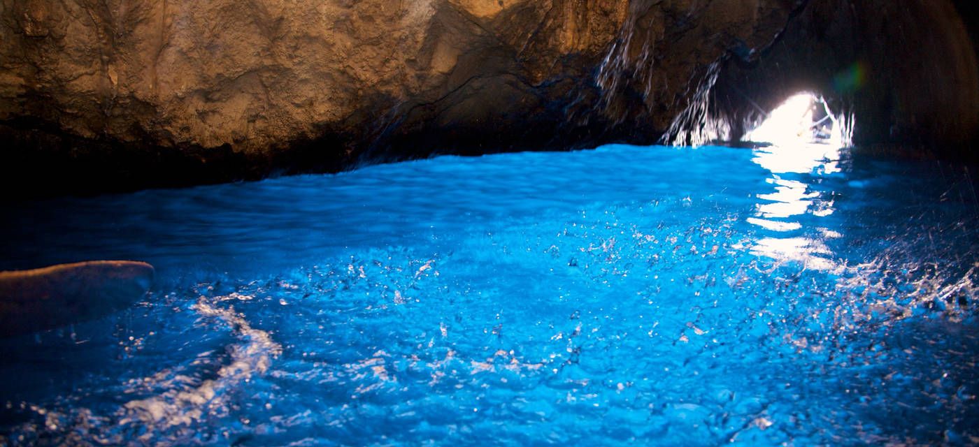 Lo spettacolo della Grotta Azzurra di Capri