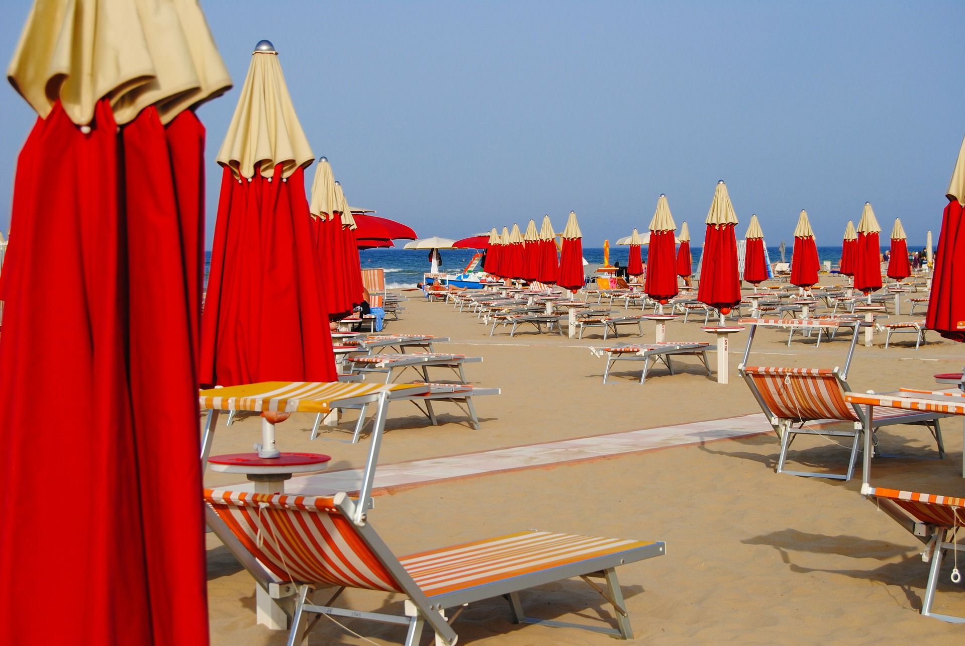 Rimini: vacanze low cost tra mare e nightlife