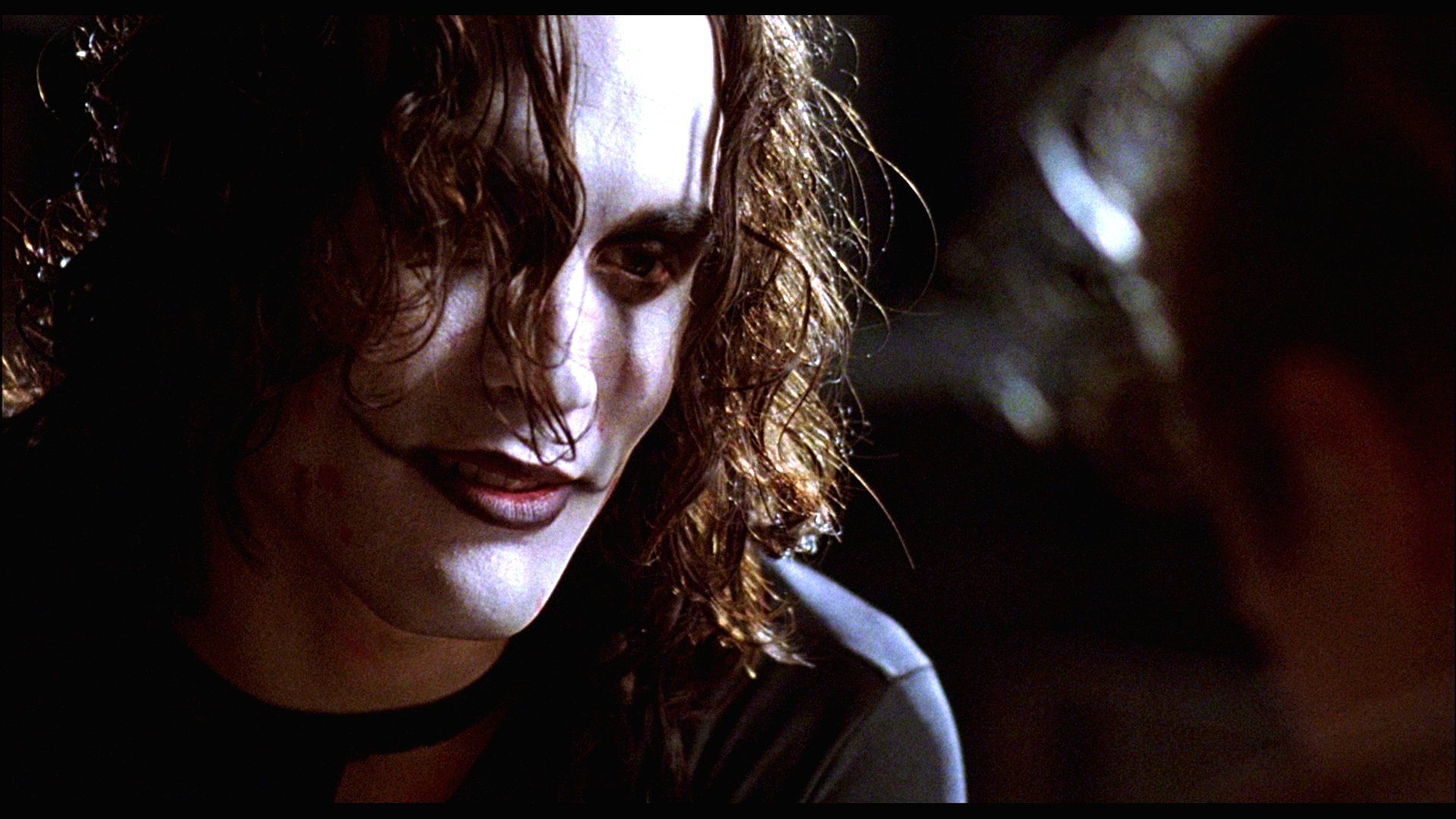 Brandon Lee, tutto quello che c’è da sapere sull’attore e sulla sua morte misteriosa