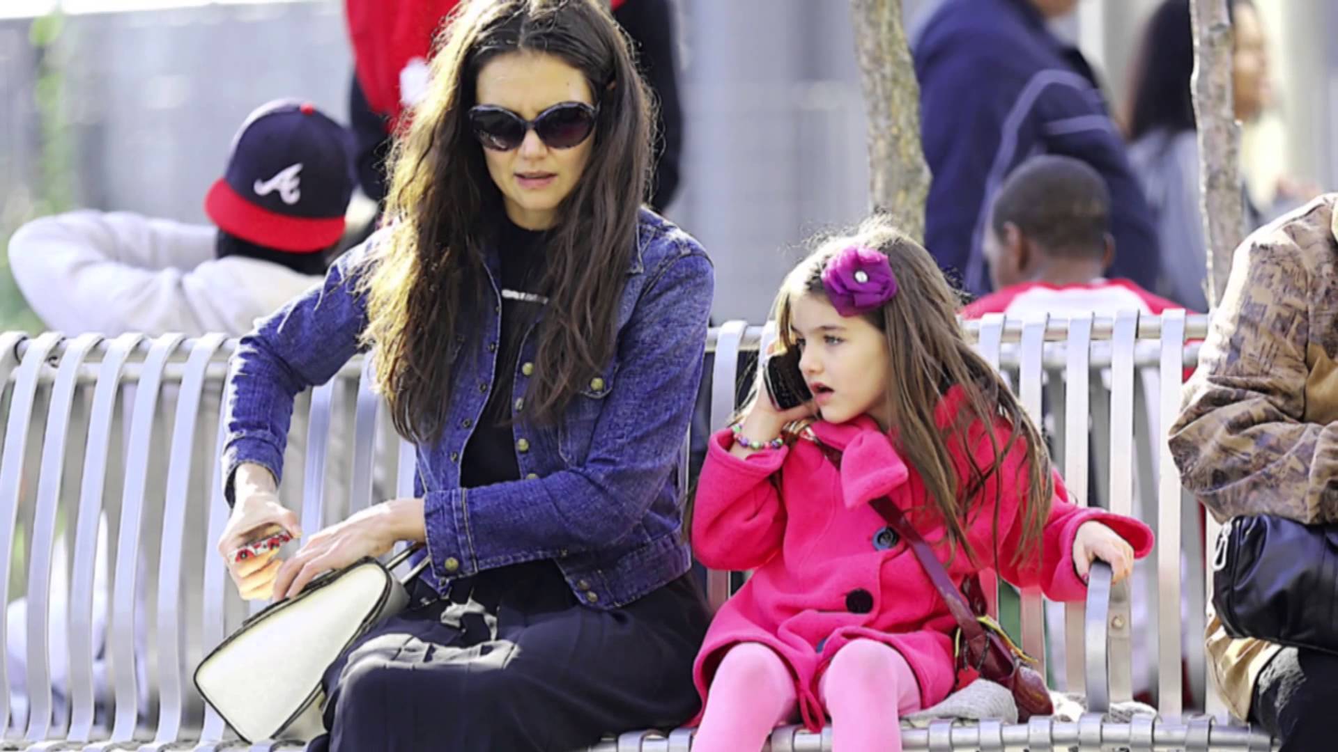 Katie Holmes e Suri Cruise, due gocce d’acqua