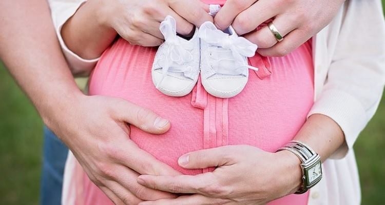 Cosa adora fare il bambino nella pancia? Leggete qui!