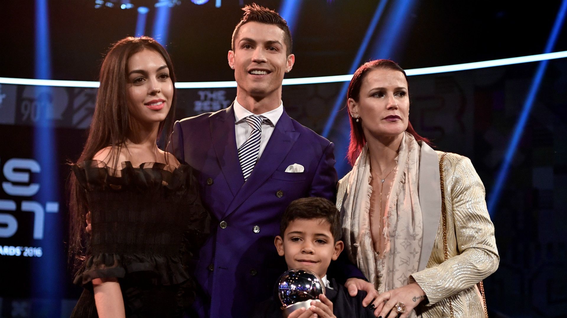 Cristiano Ronaldo diventerà papà di due gemelli