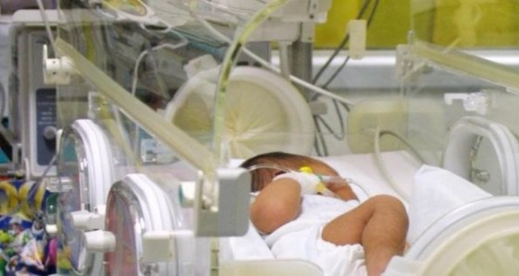 Napoli: abbandonato dallasua mamma dopo il parto