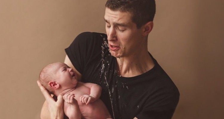 10 bambini che hanno rovinato la foto perfetta di mamma e papà