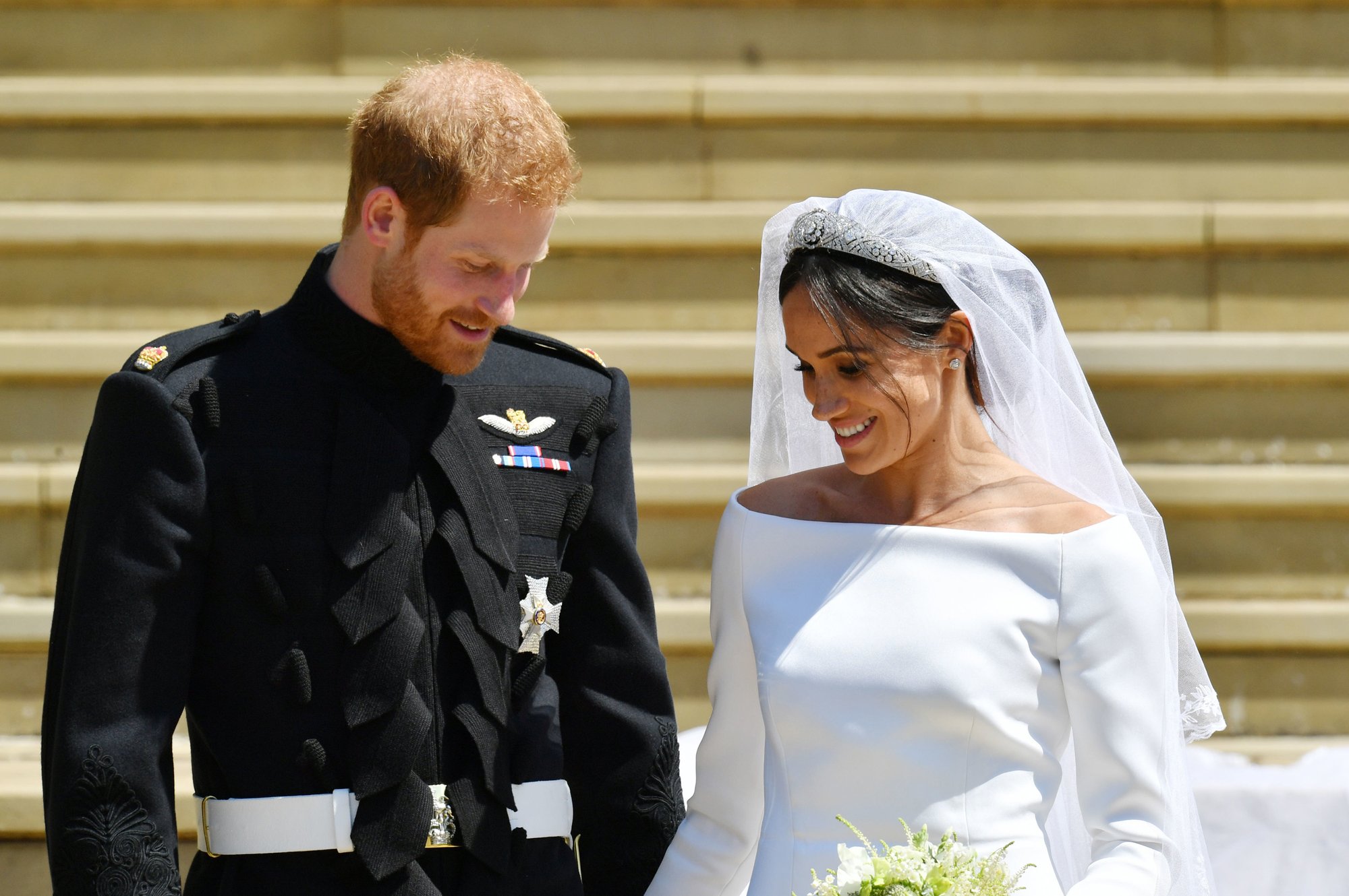 Nozze reali: le tre fotografie ufficiali di Harry e Meghan