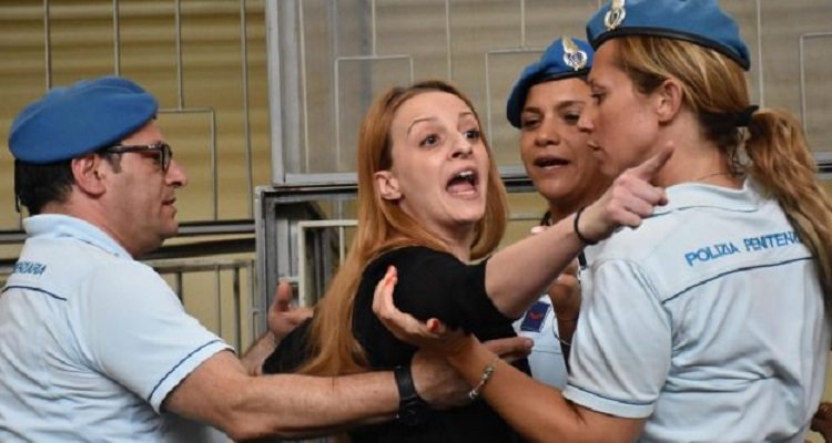 La Corte d’assise d’appello di Catania conferma la condanna a 30 anni per Veronica Panarello