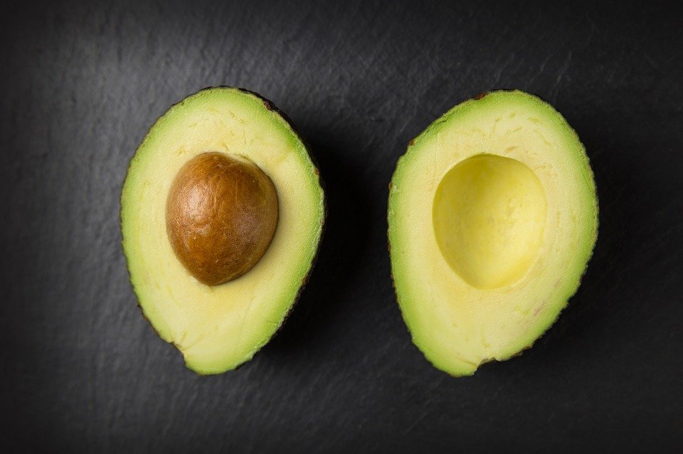 Avocado, un alimento non per vegani