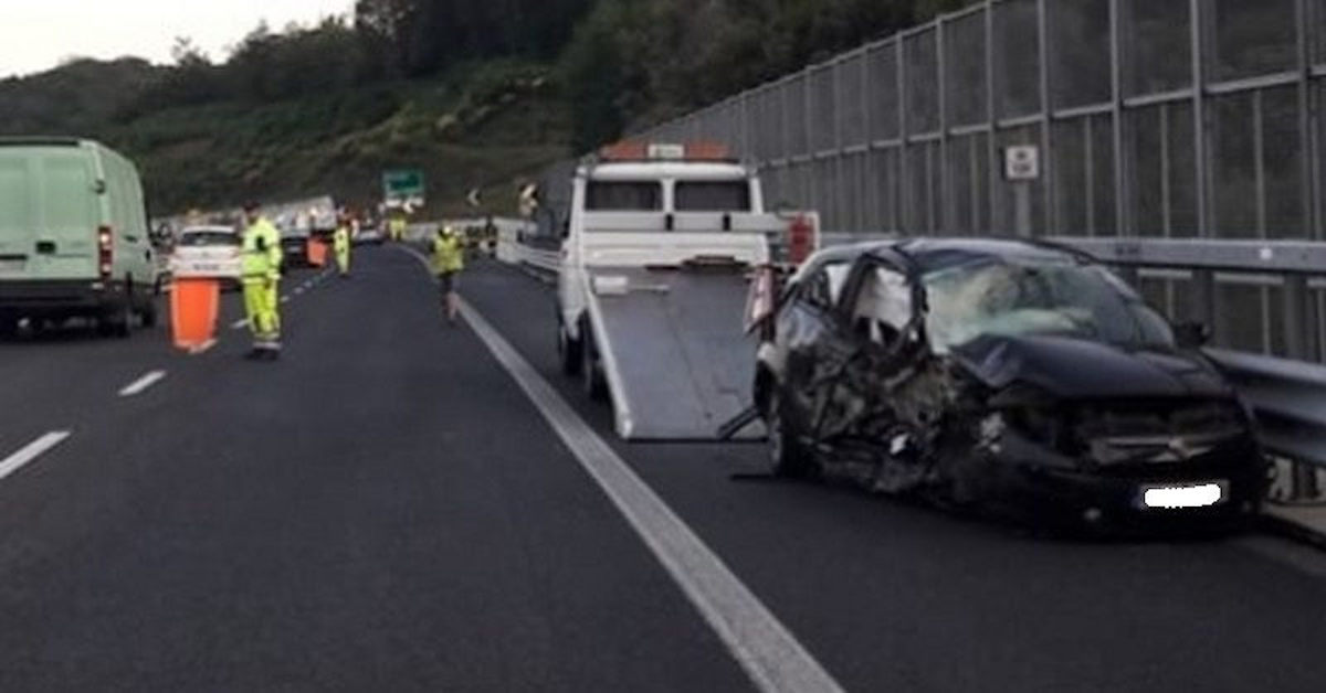 A2: contromano in autostrada, c’è una vittima