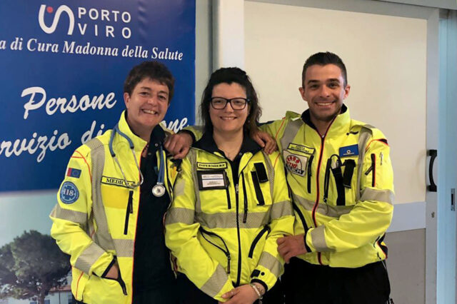 neonato-rosolina-team-ambulanza