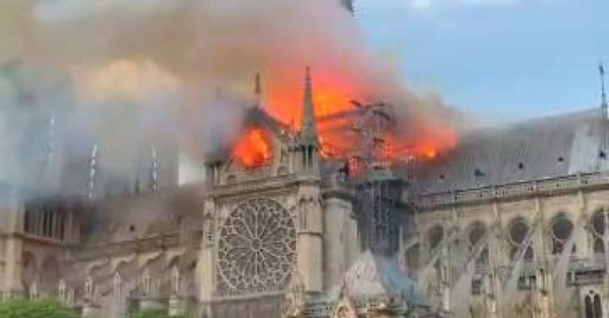 Notre-Dame incendio