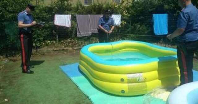 piscina gonfiabile carabinieri