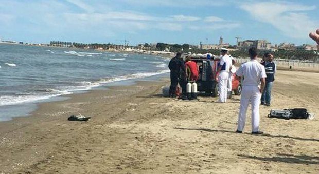 ragazzi-ortona-spiaggia