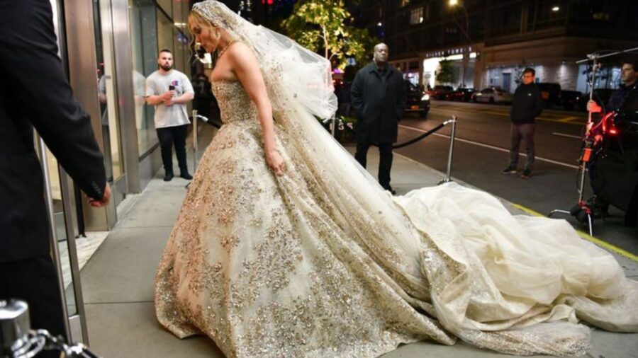 Jennifer Lopez, abito da sposa di Zuhair Murad