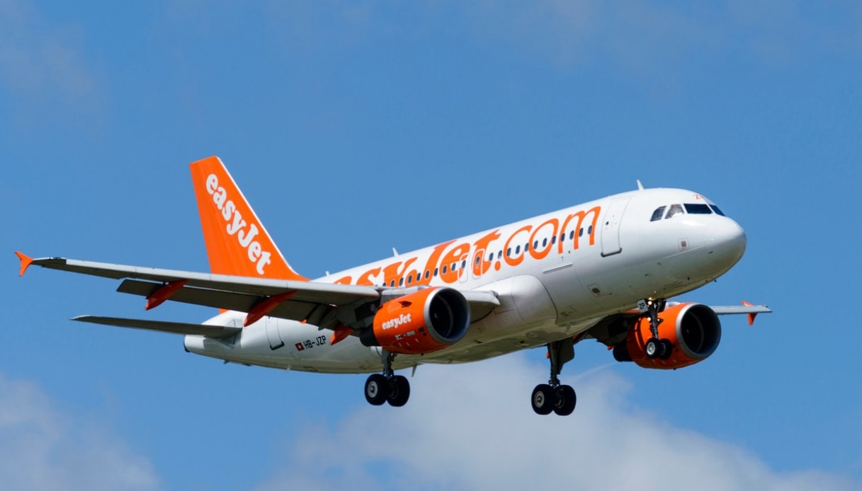 aereo easyJet