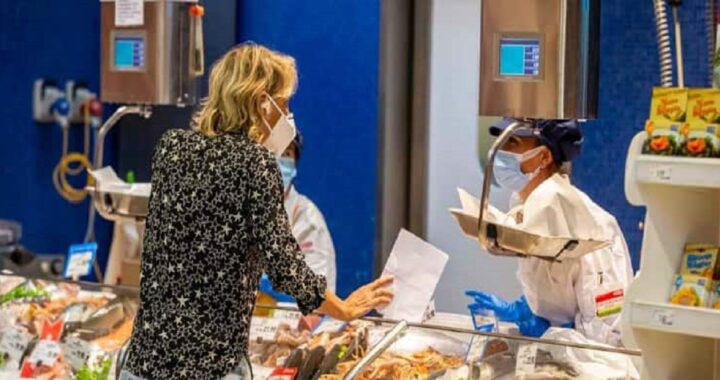 Maria De Filippi al supermercato, una spesa speciale - Bigodino