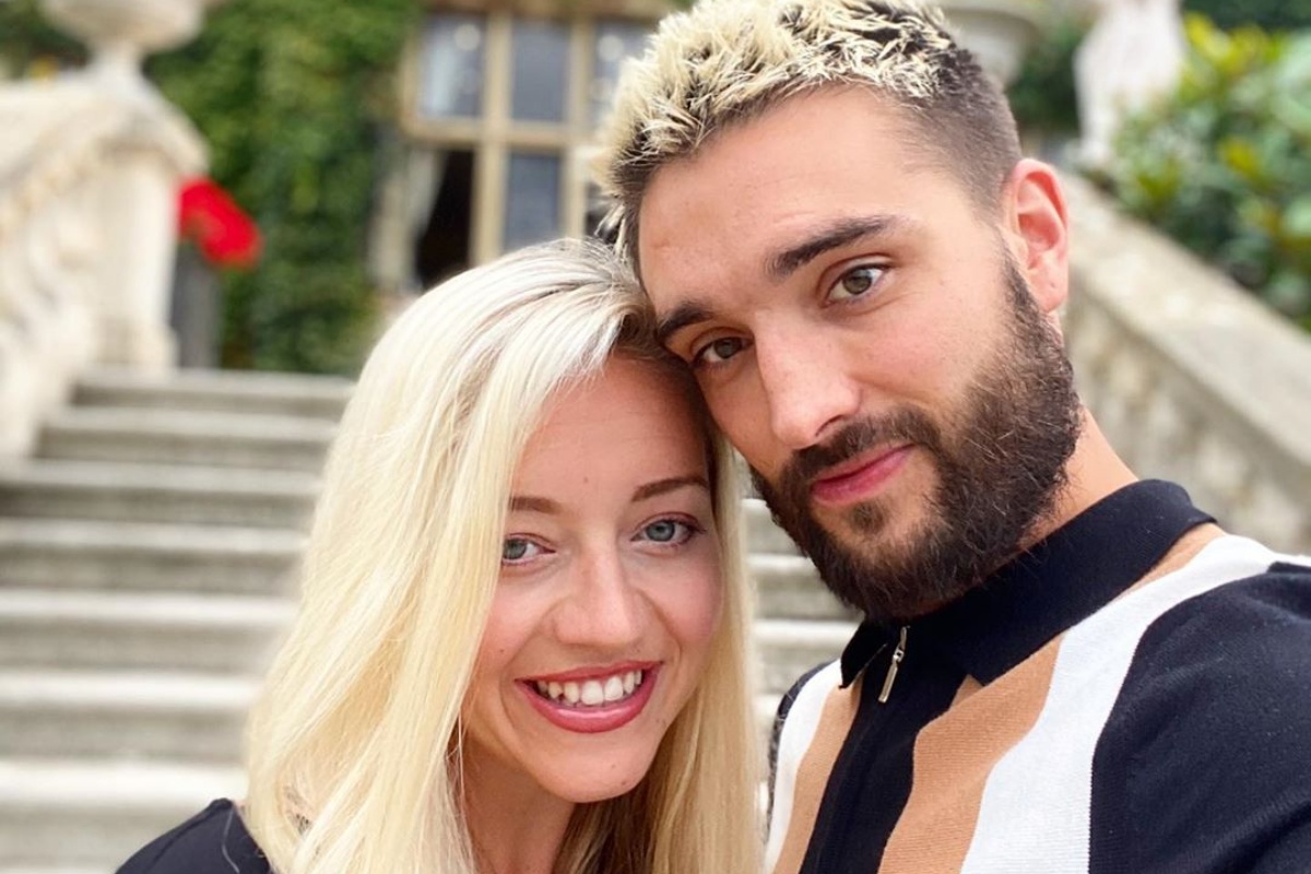 Chi è Kelsey Hardwick? Conosciamo meglio la moglie di Tom Parker