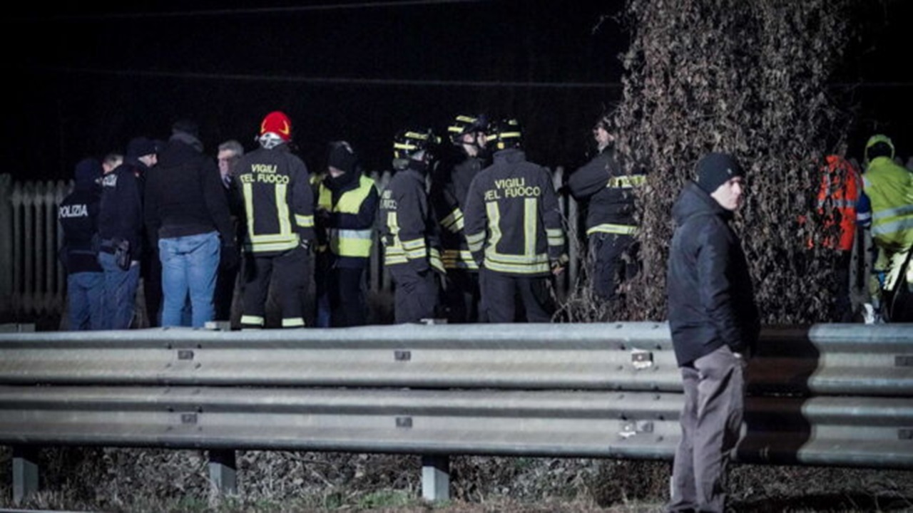 Bimbo di 9 anni investito da un treno a Torino