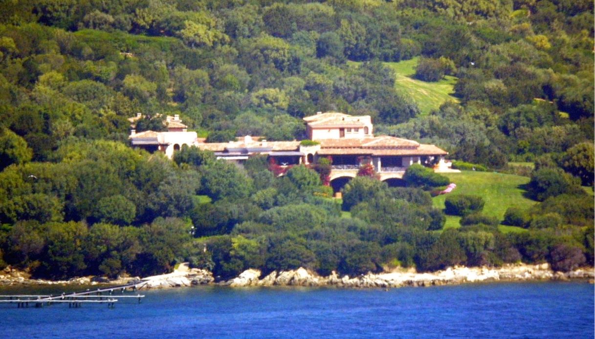 villa certosa di Silvio Berlusconi in vendita