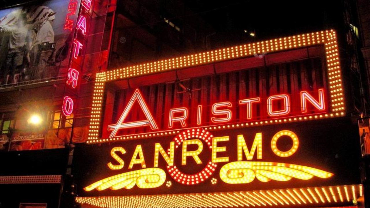 Festival di Sanremo 2025, spunta un nuovo nome per la conduzione le
