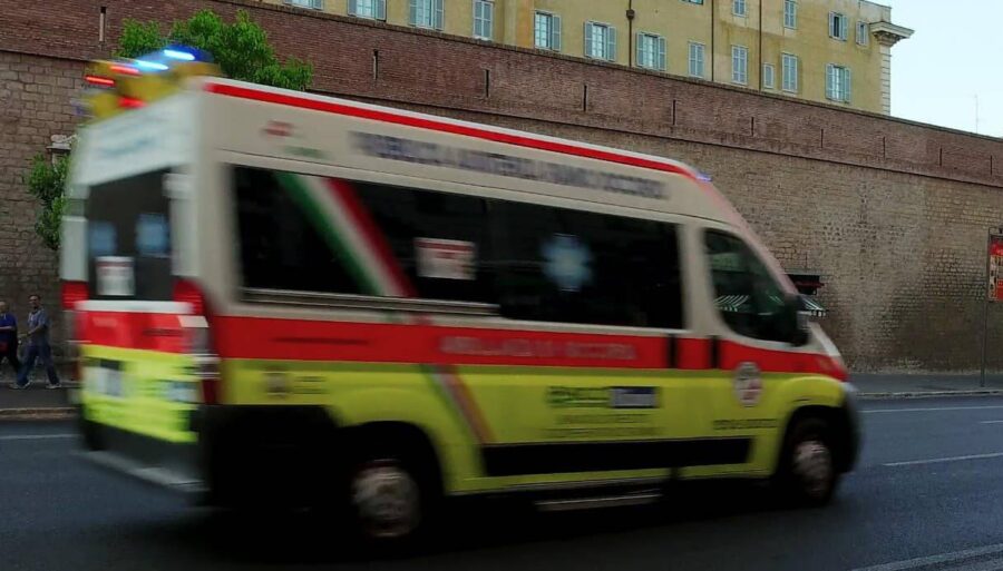 Incidente mortale, investito un uomo in bicicletta