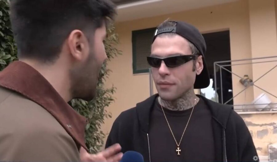 Fedez si difende