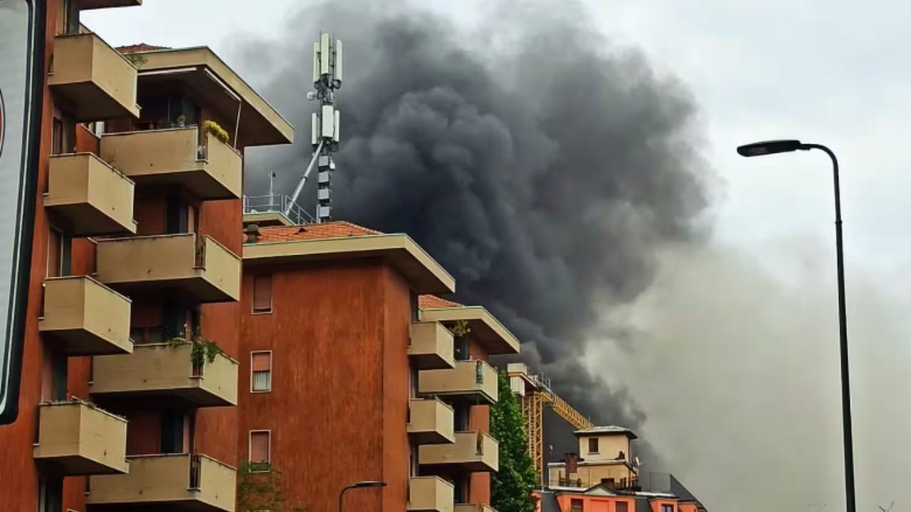 Incendio scoppia nel condominio