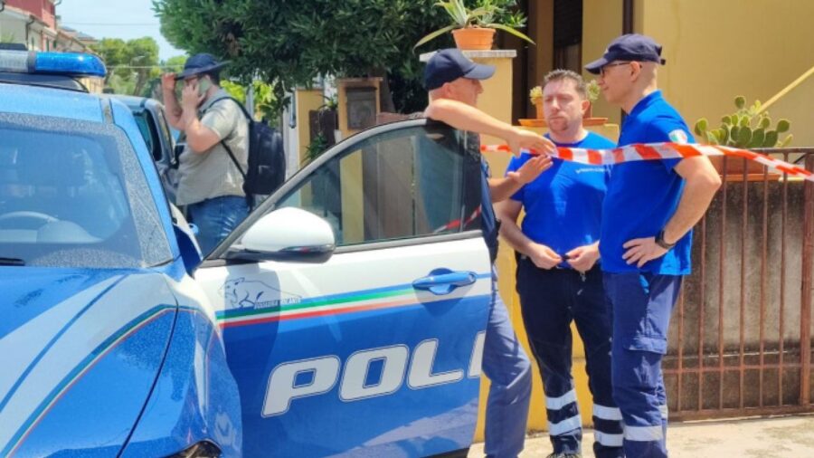 Omicidio a Fano, all'interrogatorio crolla l'uomo che ha ucciso i suoi anziani genitori