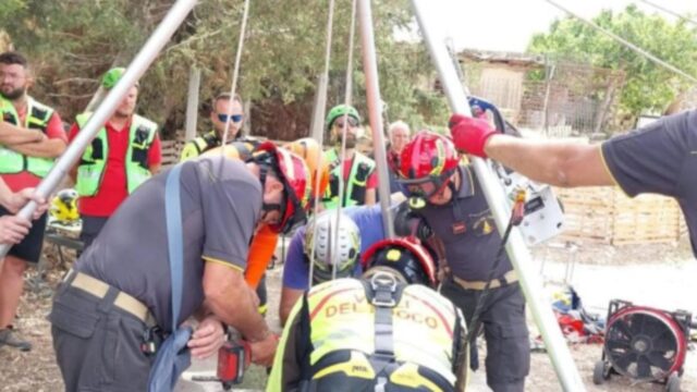 “Ha cercato di salvarlo, ora è indagata” I soccorsi in ritardo: cosa non torna nella storia di Vincenzo Lantieri, il bimbo caduto nel pozzo