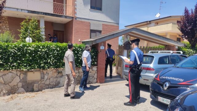 Dramma a Roma, coppia trovata morta in casa: le prime scoperte dagli accertamenti sul posto