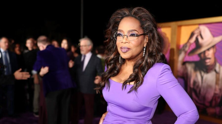 Ricovero in ospedale per la celebre presentatrice televisiva, oprah winfrey