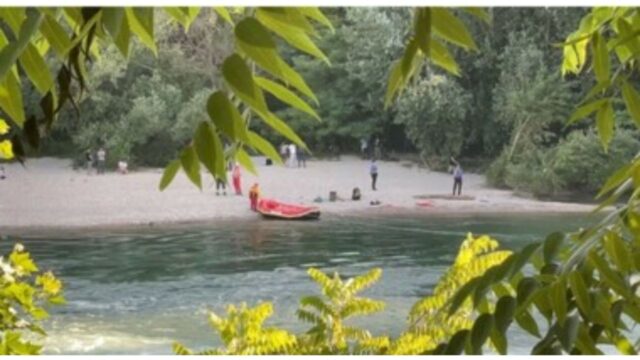 Entra nel fiume Brenta per salvare un ragazzo in difficoltà ma entrambi vengono travolti dalla corrente: dopo ore di ricerche è stato trovato il corpo di uno dei ragazzi