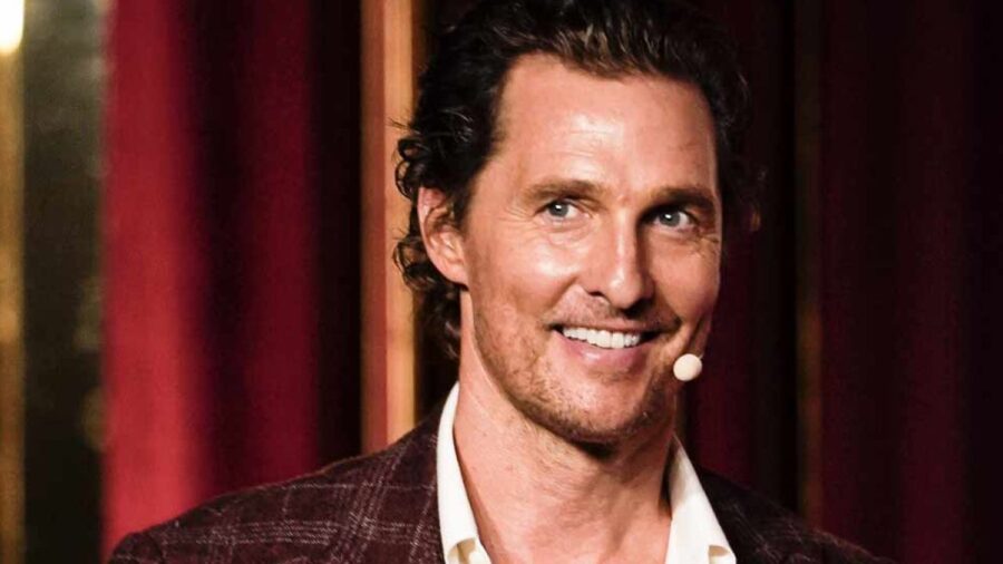 Matthew McConaughey irriconoscibile, l'attore pubblica una foto