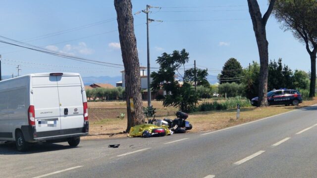 Gravissimo incidente, violento impatto per una coppia in moto, purtroppo l’epilogo è tragico: dove e cosa è successo