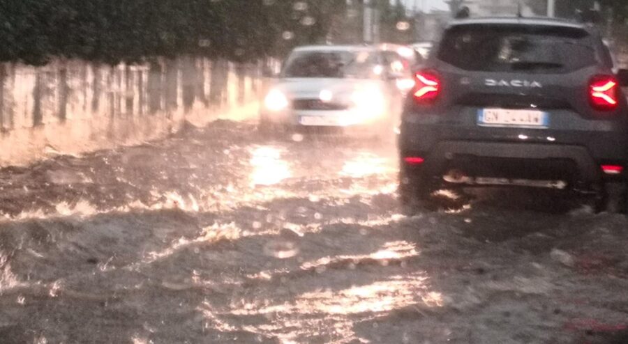 Maltempo in Campania, allerta gialla per tutta la serata di oggi